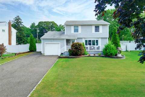 69 Rumford Road, Kings Park, NY 11754