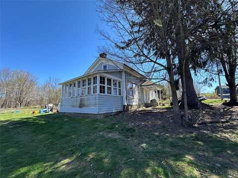 43 Hoffman Road, Wallkill, NY 12589
