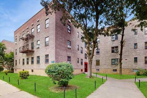 144-15 78th Rd, Kew Gardens, NY 11367