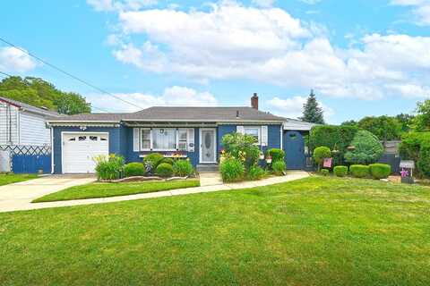 234 Willard Avenue, Farmingdale, NY 11735