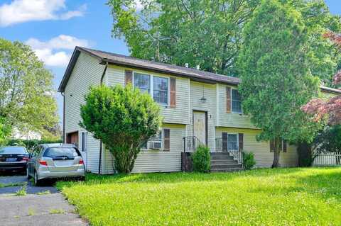 18 Hazel Court, Spring Valley, NY 10977