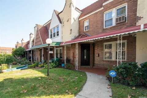 178-10 Leslie Road, Saint Albans, NY 11434