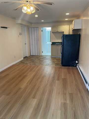 undefined, Sound Beach, NY 11789