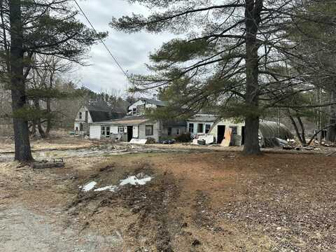 1 Pineview Drive, Winterport, ME 04496