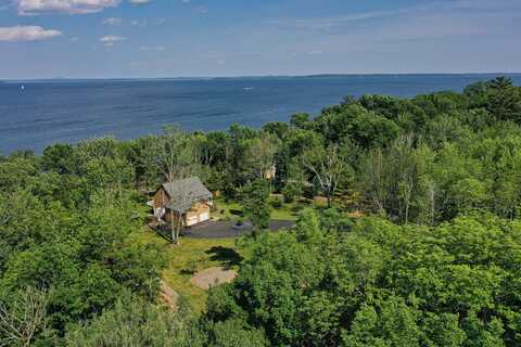 19 Glenview Lane, Belfast, ME 04915
