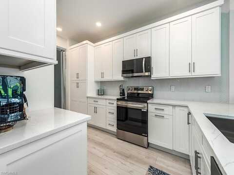 7970 Mahogany Run, NAPLES, FL 34113