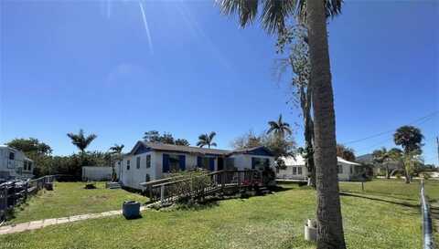 2027 Mark, PUNTA GORDA, FL 33950