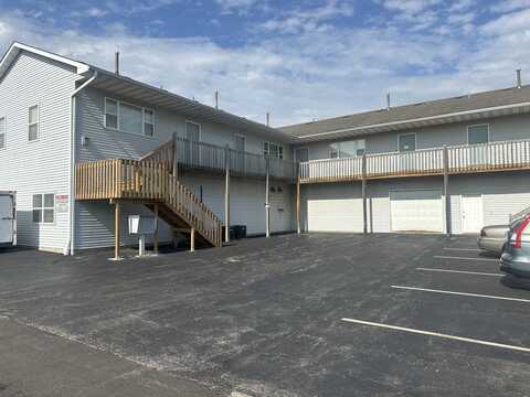 424 Wyman Street, Sycamore, IL 60178