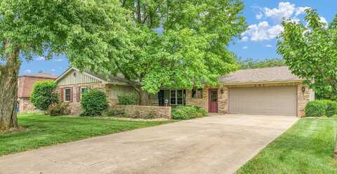 103 Salem Road, Monticello, IL 61856