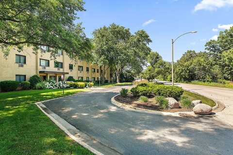 6600 S Brainard Avenue, Countryside, IL 60525