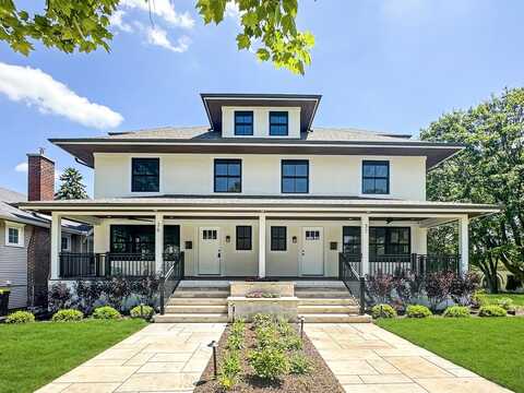 37 7th Avenue, La Grange, IL 60525