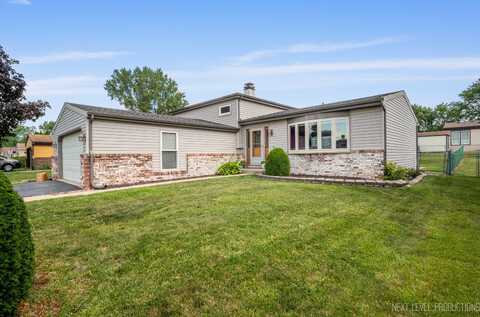 933 Saginaw Court, Carol Stream, IL 60188