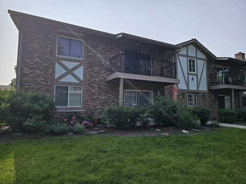 9s120 Lake Drive, Willowbrook, IL 60527