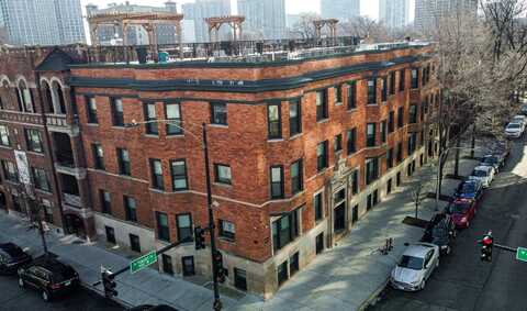 4339 N Hazel Street, Chicago, IL 60613