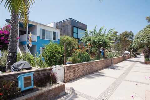 90 18th Street, Hermosa Beach, CA 90254