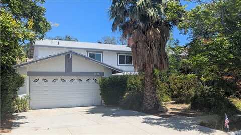 10214 Hanna Avenue, Chatsworth, CA 91311