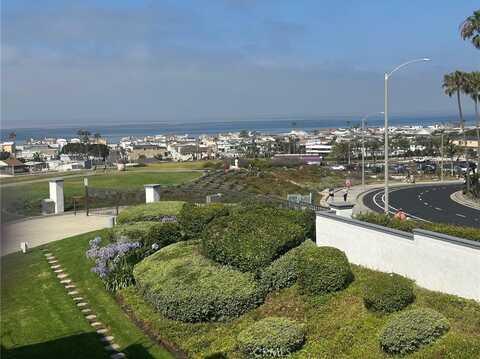 200 Paris Lane, Newport Beach, CA 92663