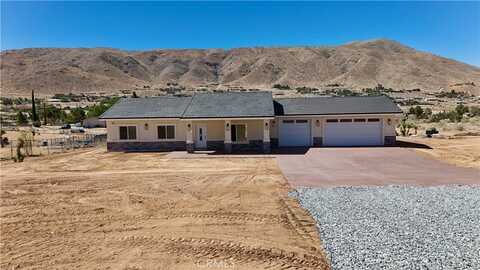 22421 Ocotillo Way, Apple Valley, CA 92308