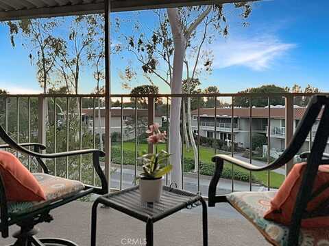668 Via Mendoza, Laguna Woods, CA 92637