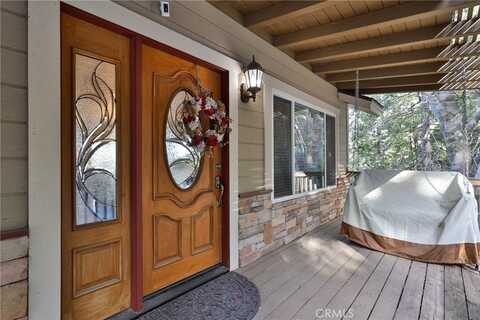 25152 Valle Drive, Crestline, CA 92325