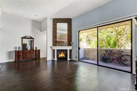 7610 Canby Avenue, Reseda, CA 91335