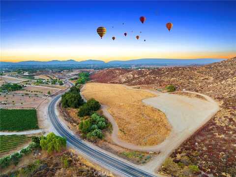 36520 E Benton Road, Temecula, CA 92592