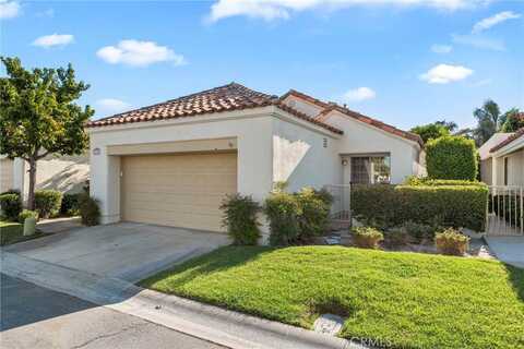 43791 Calle Las Brisas W, Palm Desert, CA 92211