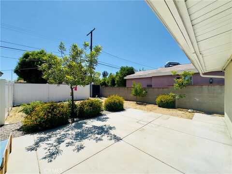 8657 Ranchito Avenue, Panorama City, CA 91402