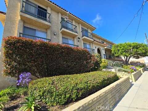4015 W 137th Street, Hawthorne, CA 90250