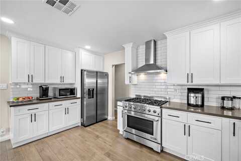 2729 Fairman Street, Lakewood, CA 90712