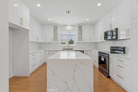 17148 Stare Street, Northridge, CA 91325