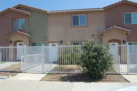 102 S Date Avenue, Rialto, CA 92376