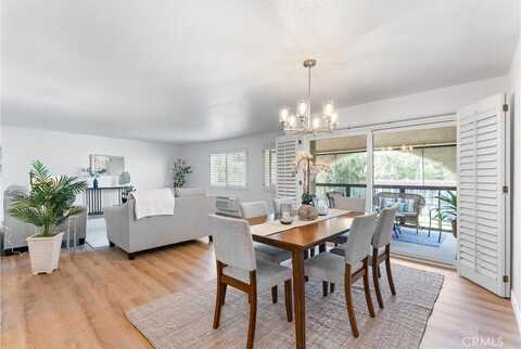 5519 Paseo del Lago East, Laguna Woods, CA 92637