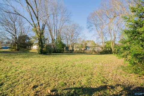 2704 Dawson Circle NW, Huntsville, AL 35811