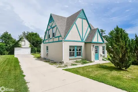 1016 E Anson Street, Marshalltown, IA 50158