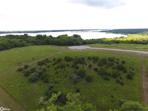 376 Lake Drive, Melrose, IA 52569