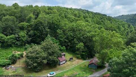 23 Crabapple Run Road, Mannington, WV 26582