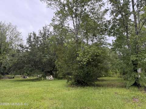 2304 GREENBRIER Drive, Middleburg, FL 32068