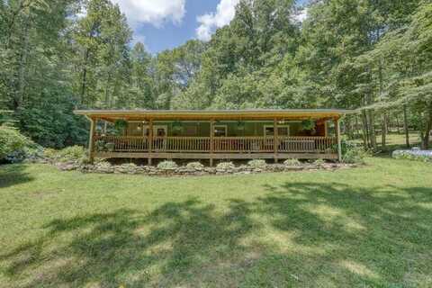 243 Chattahoochee Acres, Cleveland, GA 30528