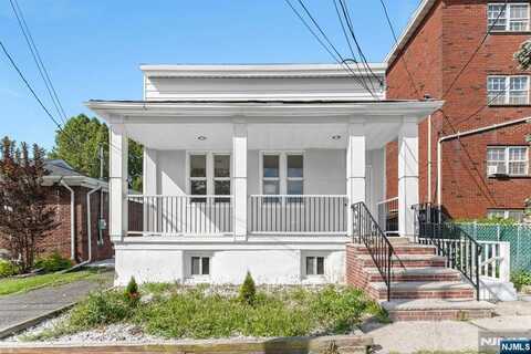 19 Sanford Avenue, Belleville, NJ 07109