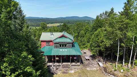 200 Old Farm Road, Burke, VT 05871
