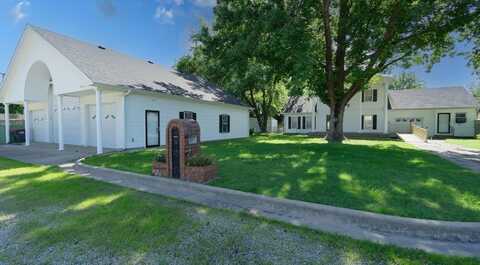 204 S Mickey Mantle Boulevard, Commerce, OK 74339