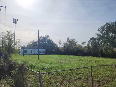 8146 HAYNE Boulevard, New Orleans, LA 70126