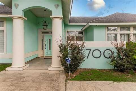 700 DELMAR Boulevard, Hammond, LA 70403