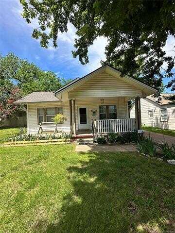 1208 S Quebec Avenue, Tulsa, OK 74112