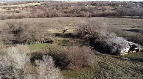 001 Royal Oaks Road, Pauls Valley, OK 73075