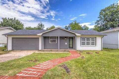 5951 E 25th Place S, Tulsa, OK 74114