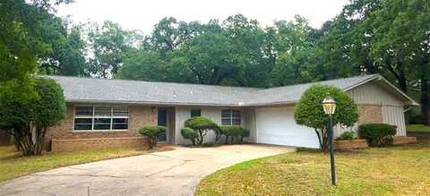 1425 Scenic Drive, Graham, TX 76450