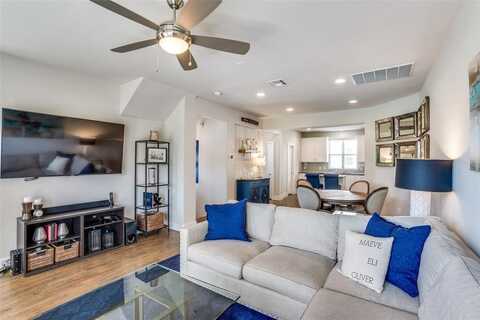 1321 Palm Canyon Drive, Dallas, TX 75204