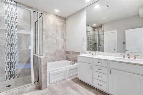 1321 Palm Canyon Drive, Dallas, TX 75204